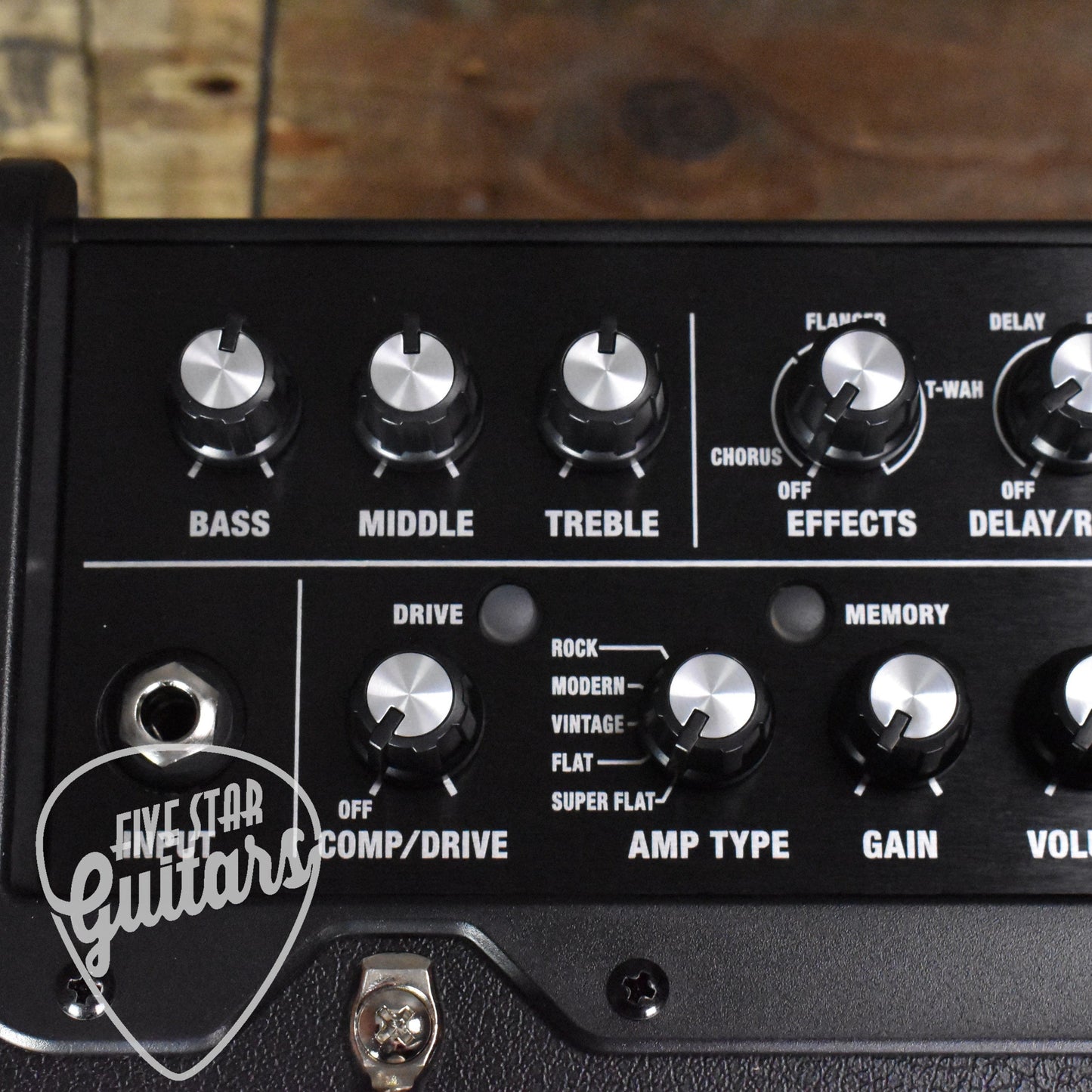 BOSS Dual Cube Bass LX