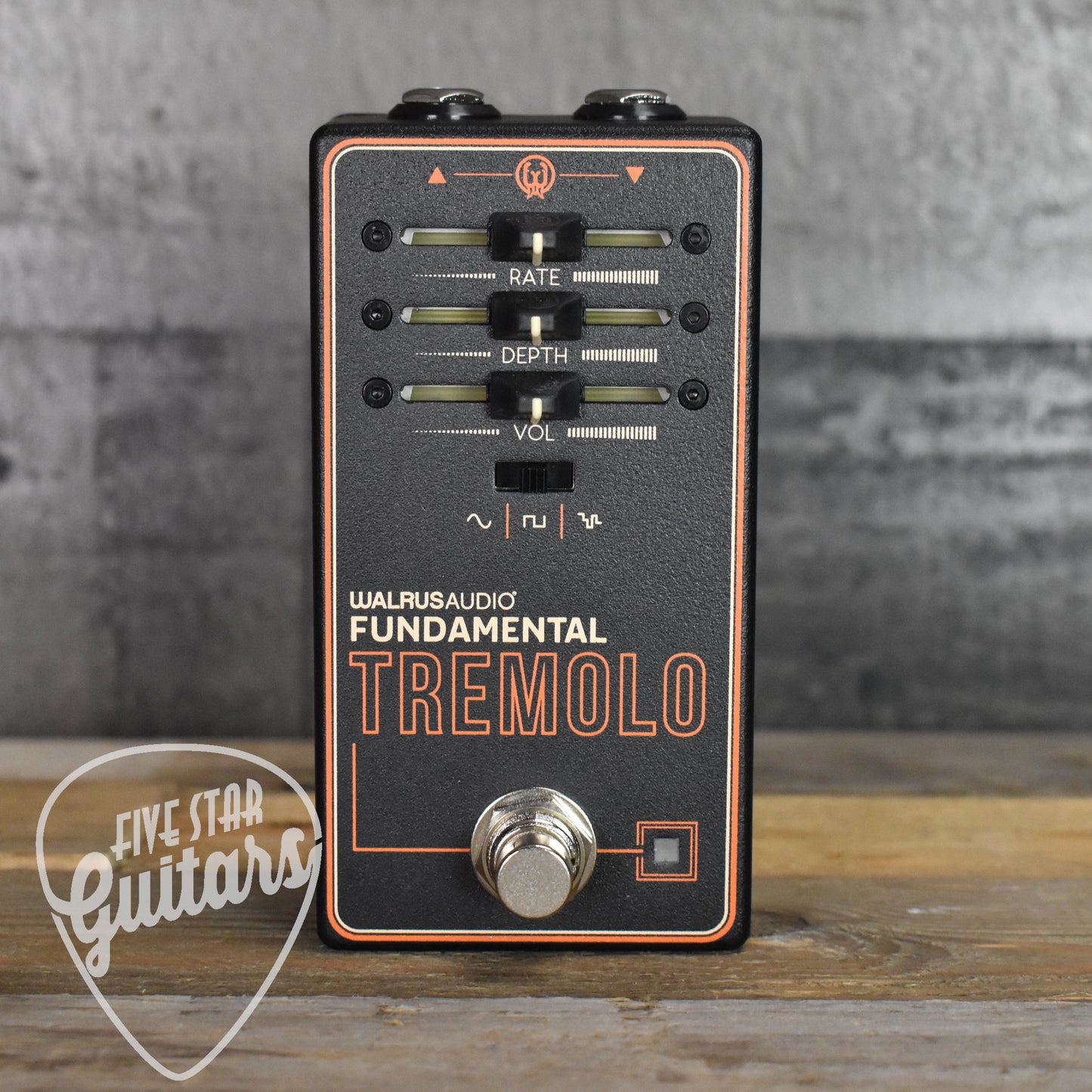 Walrus Fundamental Tremolo Pedal