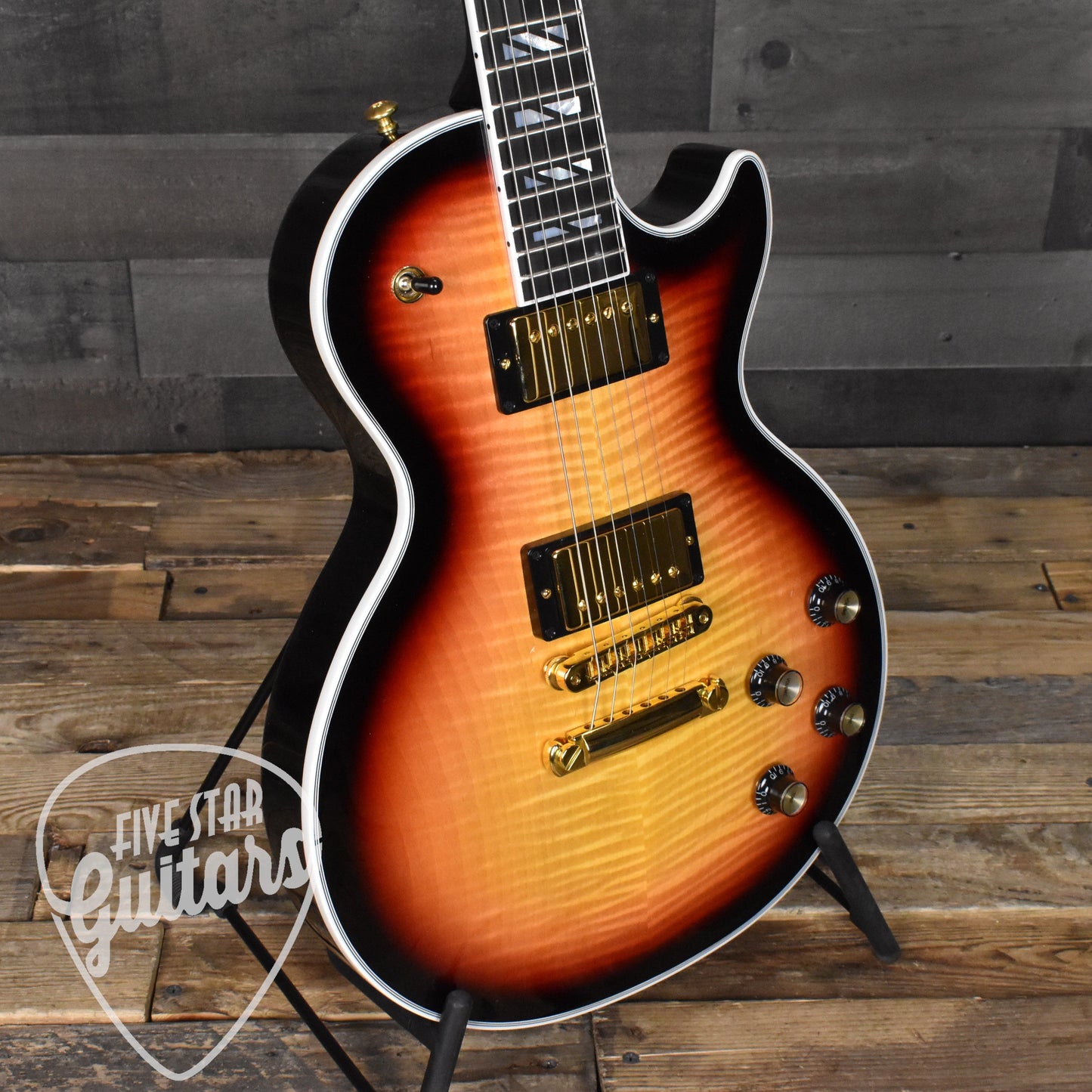 Gibson Les Paul Supreme - Fireburst with Hard Shell Case