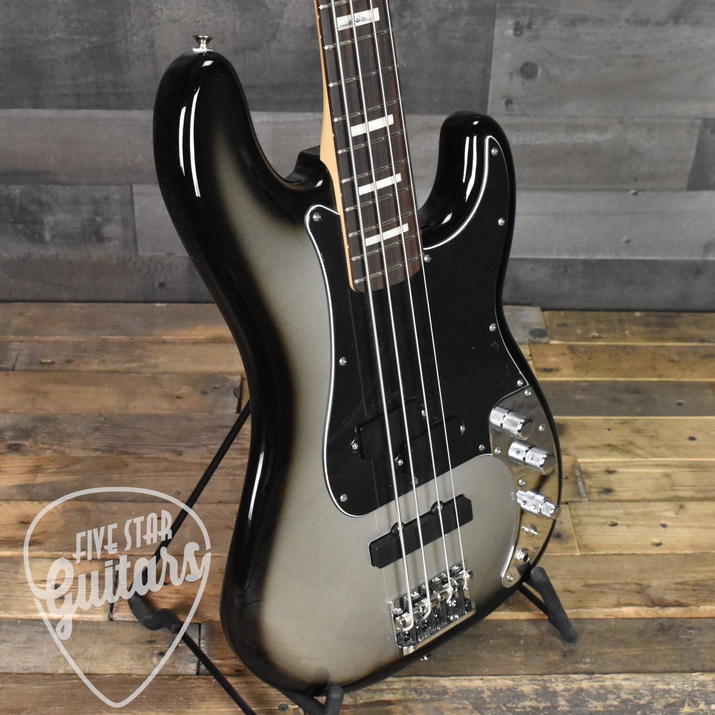 Pre-Owned Fender Troy Sanders Precision Bass Rosewood Fingerboard - Silverburst with Gig Bag