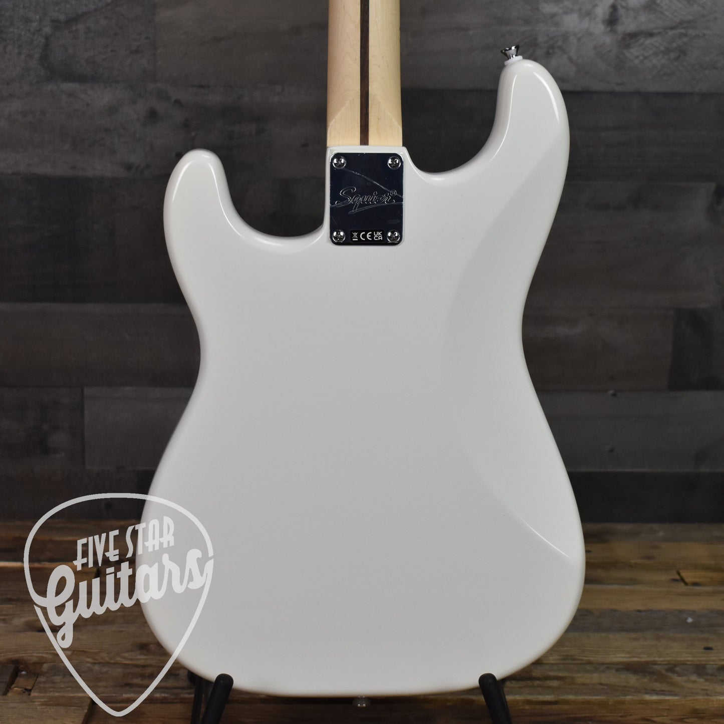 Squier Sonic Stratocaster Hard Tail Maple Fingerboard White Pickguard - Arctic White