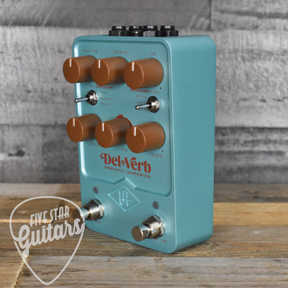 Universal Audio Del-Verb Ambience Delay and Reverb Pedal