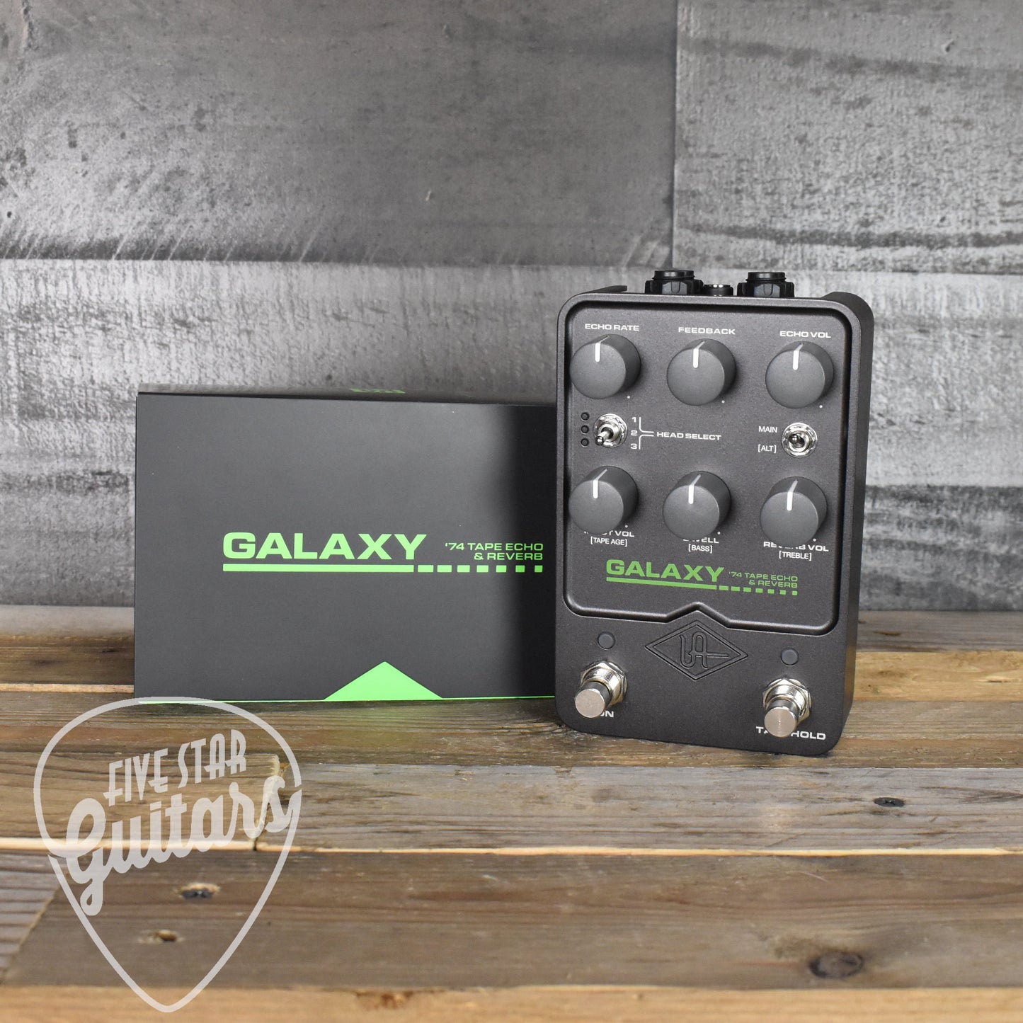 Universal Audio Galaxy '74 Tape Echo Reverb Pedal