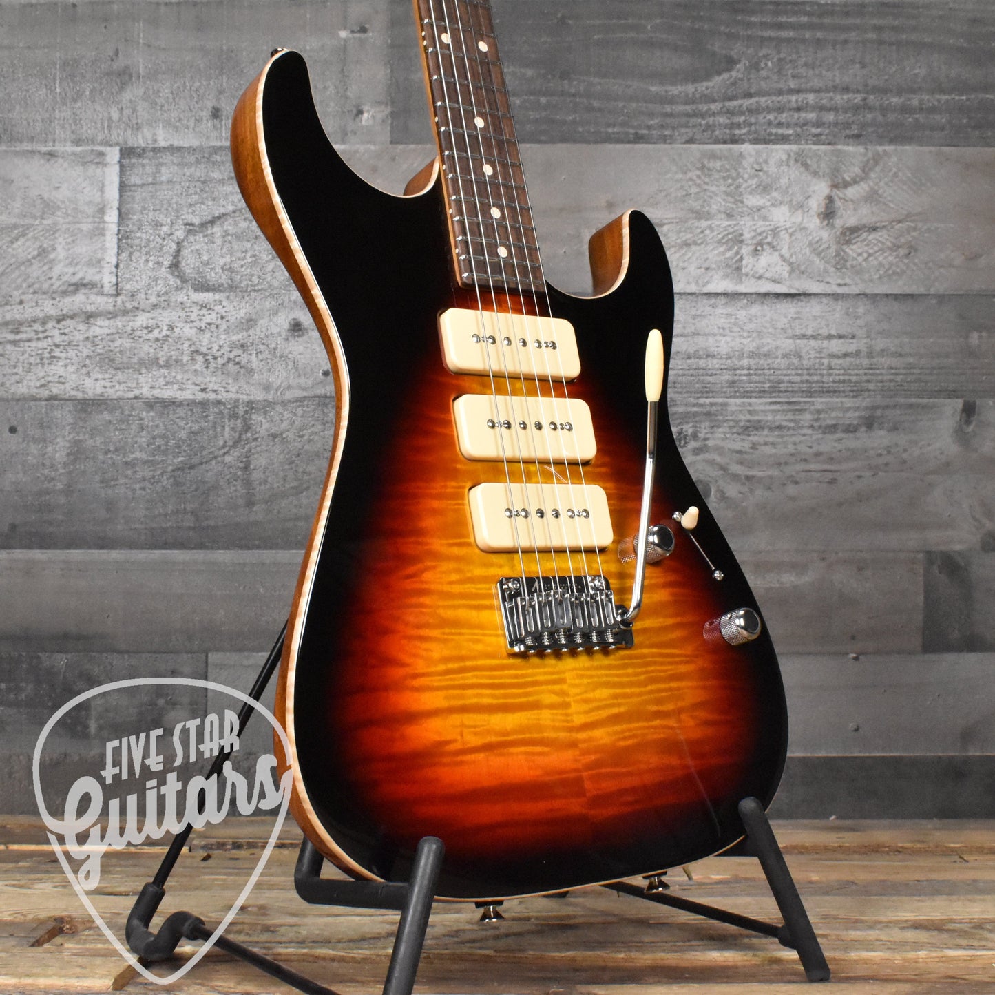 Tom Anderson Cobra S - 3-Color Teardrop Burst with Hard Shell Case