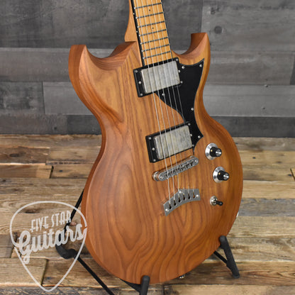 Dunable Minotaur USA -  Swamp Ash / Roasted Maple with Hard Shell Case