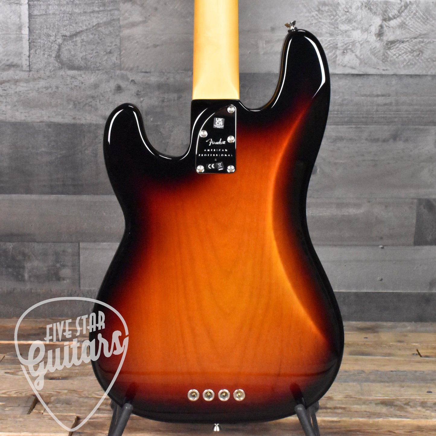 Fender American Pro II Precision Bass Rosewood Fingerboard 3-Color Sunburst with Hard Shell Case