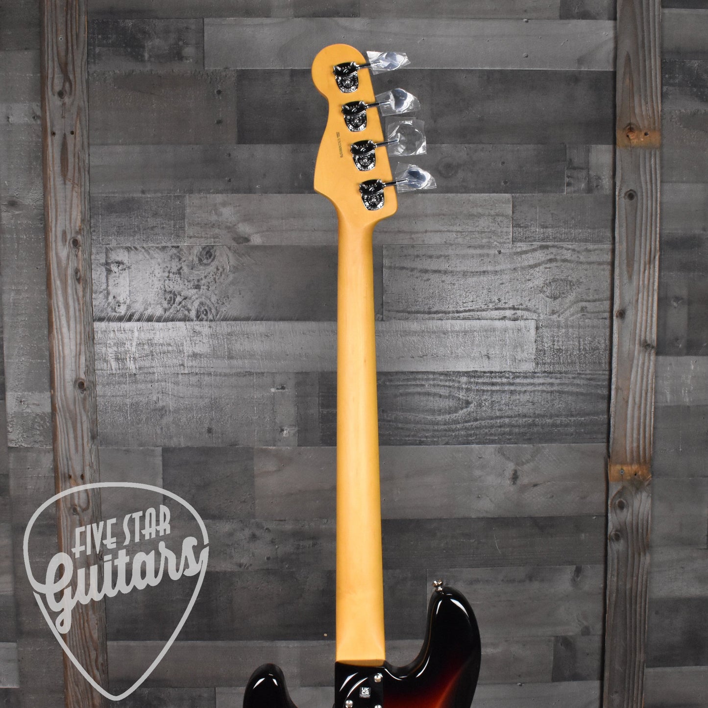 Fender American Pro II Precision Bass Rosewood Fingerboard 3-Color Sunburst with Hard Shell Case