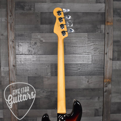 Fender American Pro II Precision Bass Rosewood Fingerboard 3-Color Sunburst with Hard Shell Case