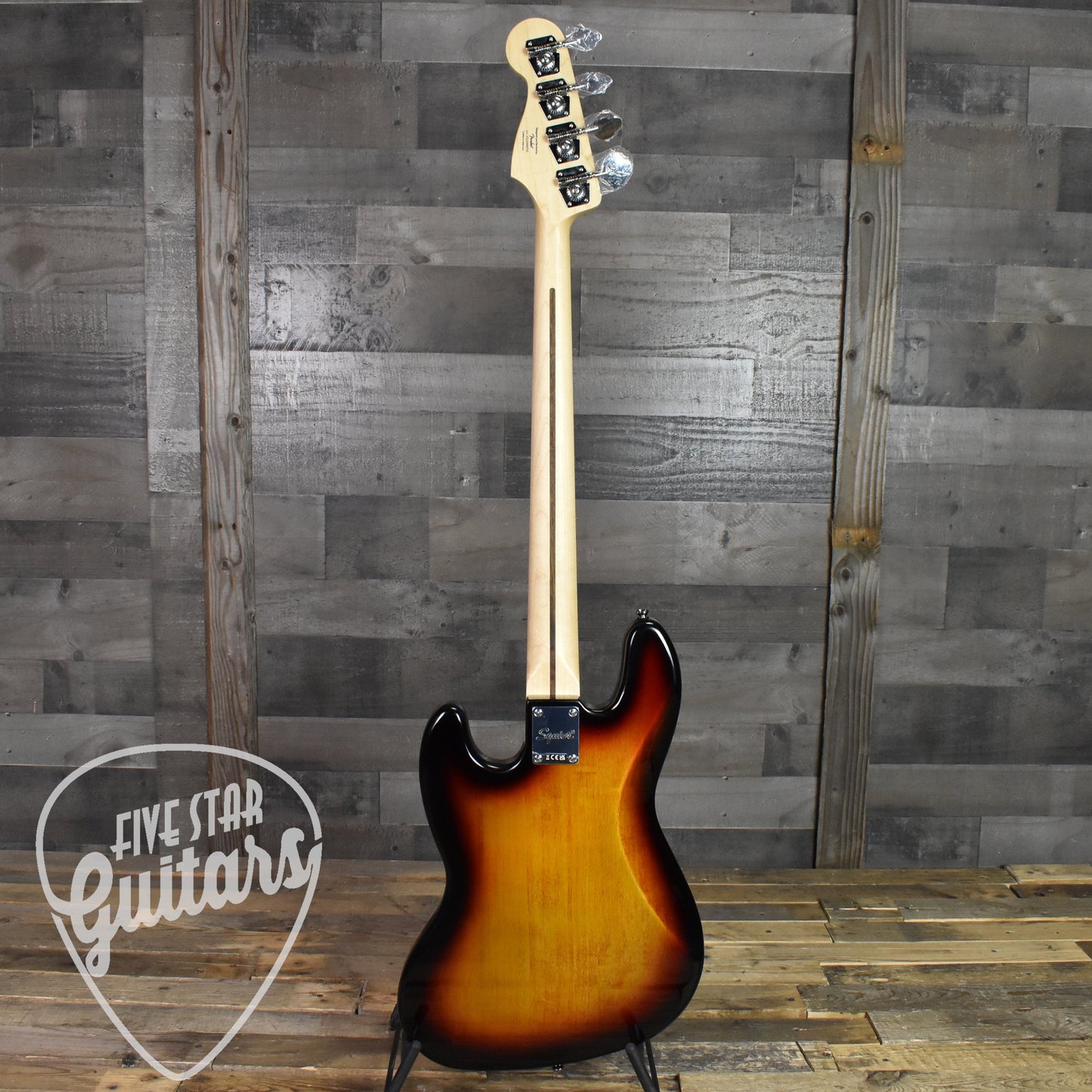 Squier Affinity Jazz Bass Maple Fingerboard - 3-Color Sunburst