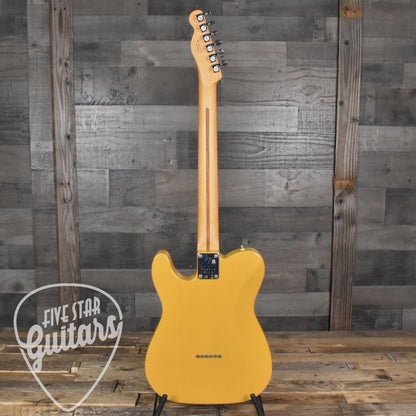 Fender Player Plus Nashville Telecaster Maple Fingerboard - Butterscotch Blonde with Gig Bag