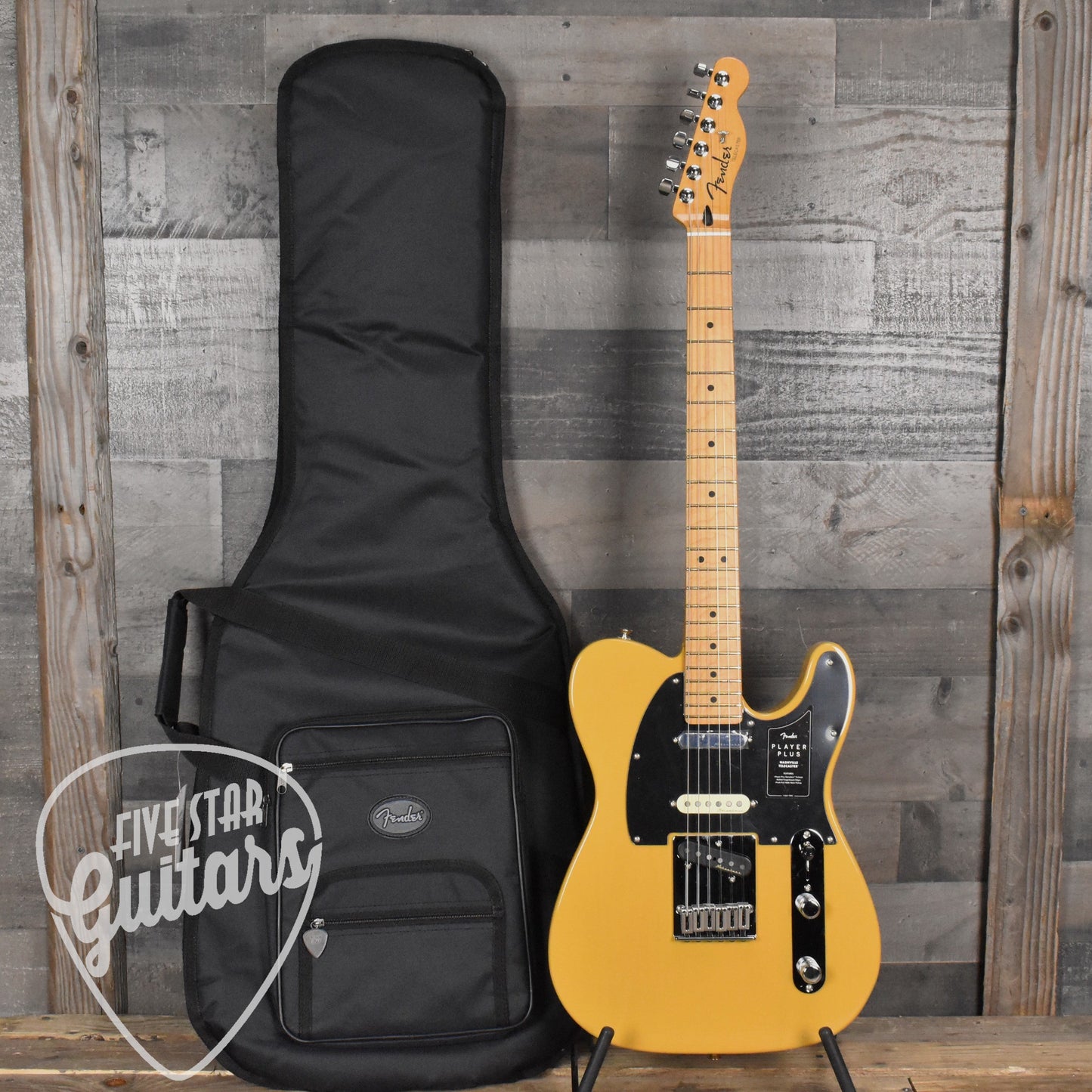 Fender Player Plus Nashville Telecaster Maple Fingerboard - Butterscotch Blonde with Gig Bag