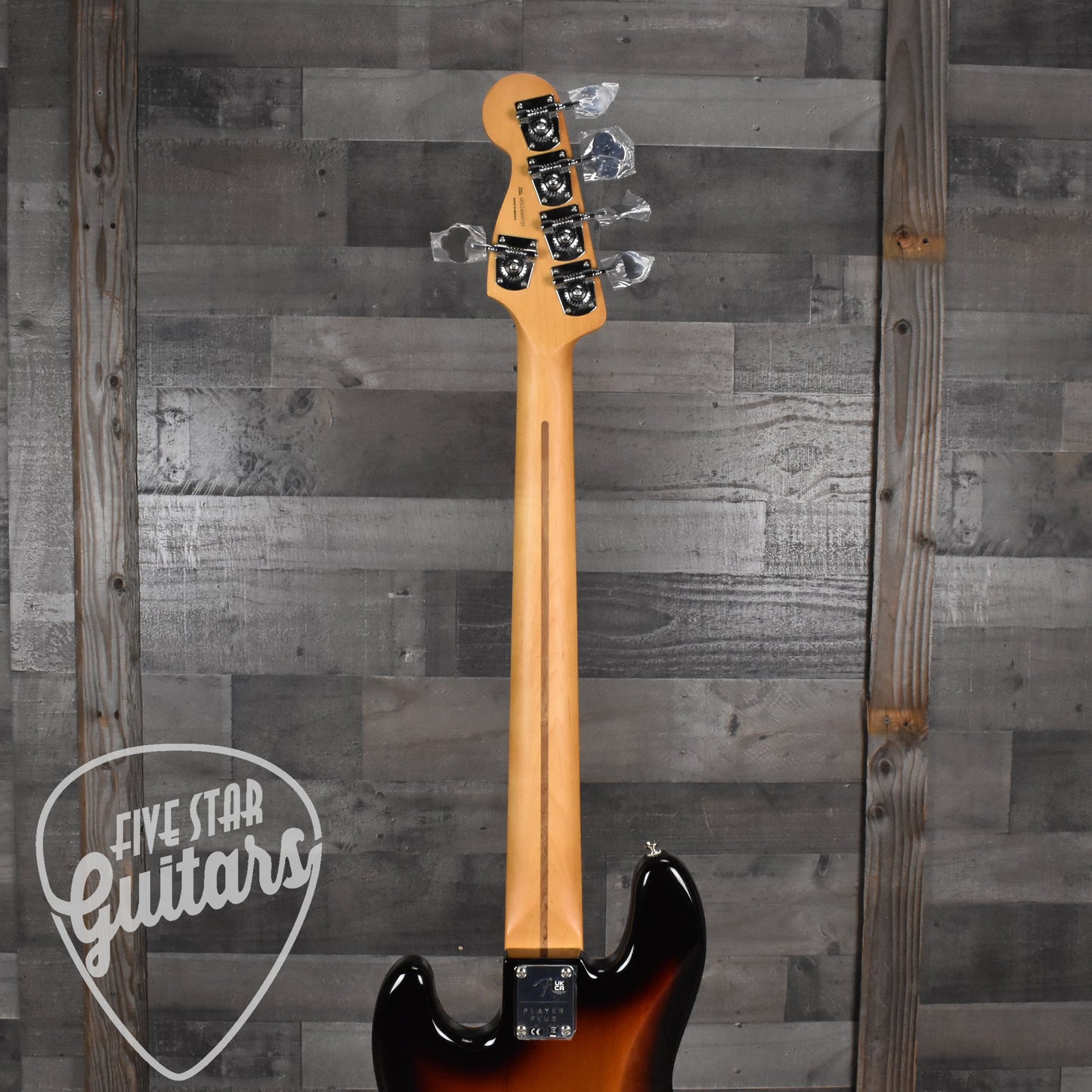 Fender Player Plus Jazz Bass V Pau Ferro Fingerboard 3-Tone Sunburst with Deluxe Gig Bag