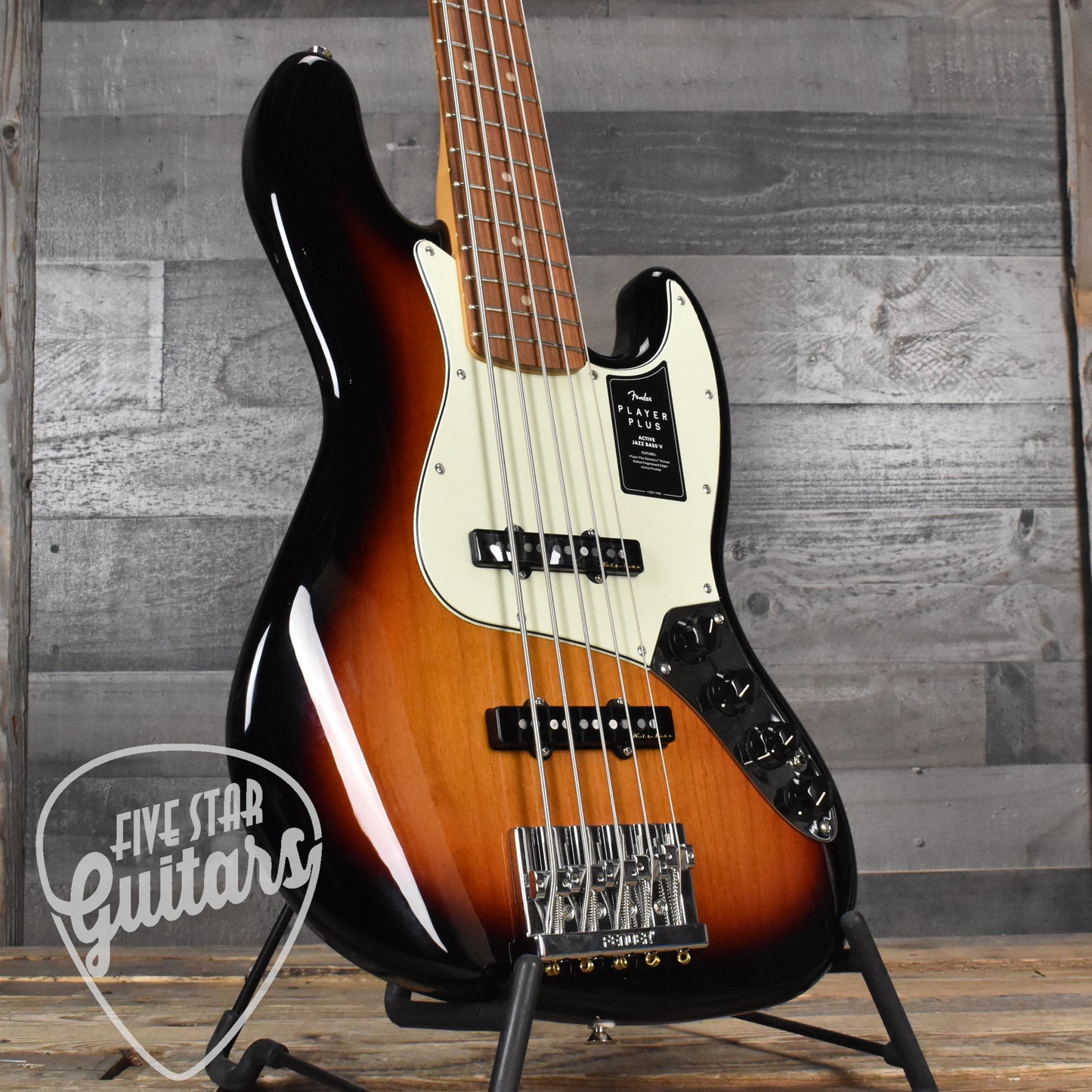 Fender Player Plus Jazz Bass V Pau Ferro Fingerboard 3-Tone Sunburst with Deluxe Gig Bag