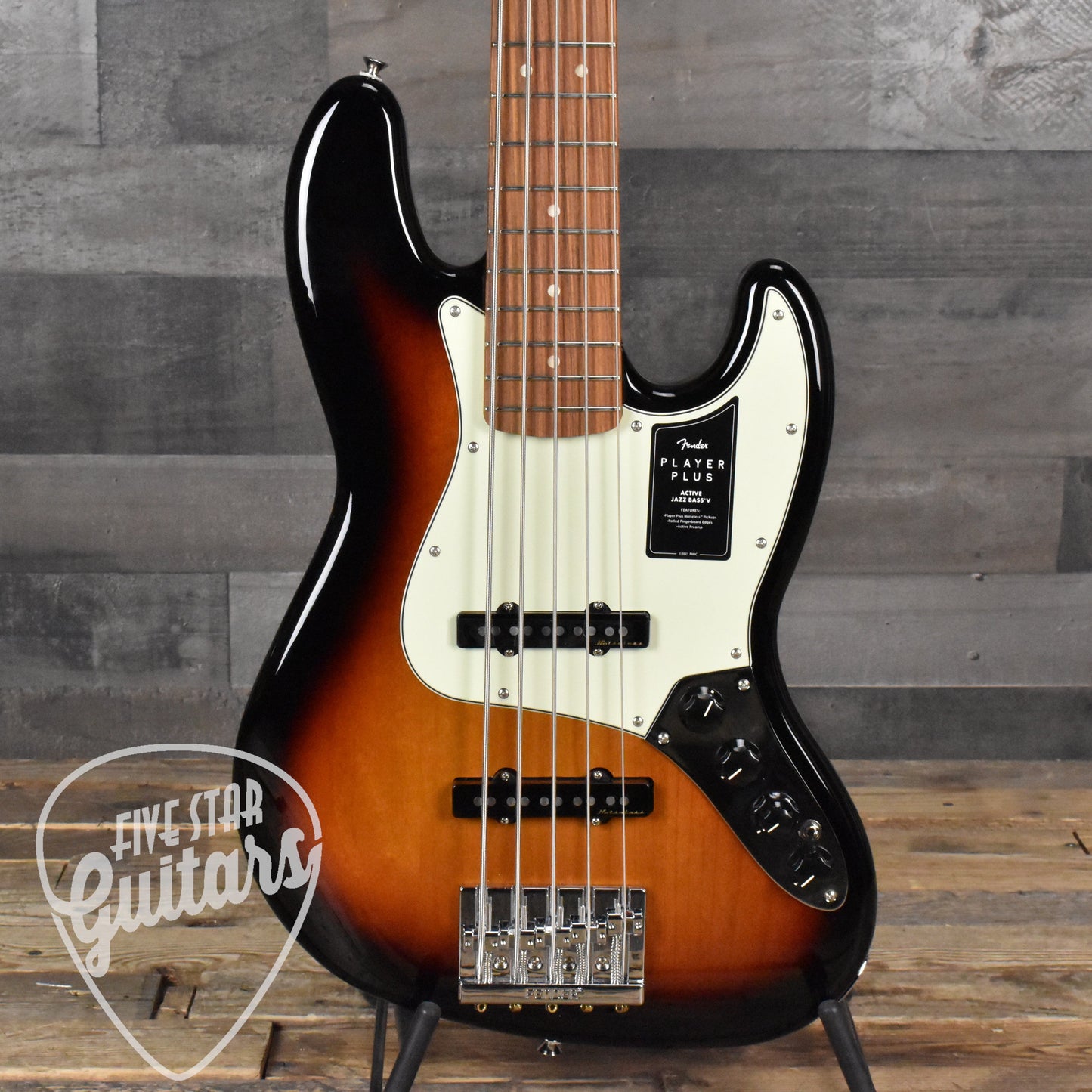 Fender Player Plus Jazz Bass V Pau Ferro Fingerboard 3-Tone Sunburst with Deluxe Gig Bag