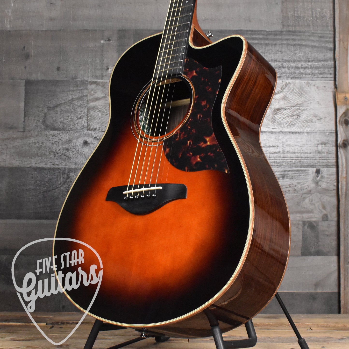 Yamaha AC3R Concert Cutaway - Tobacco Sunburst with Hard Bag