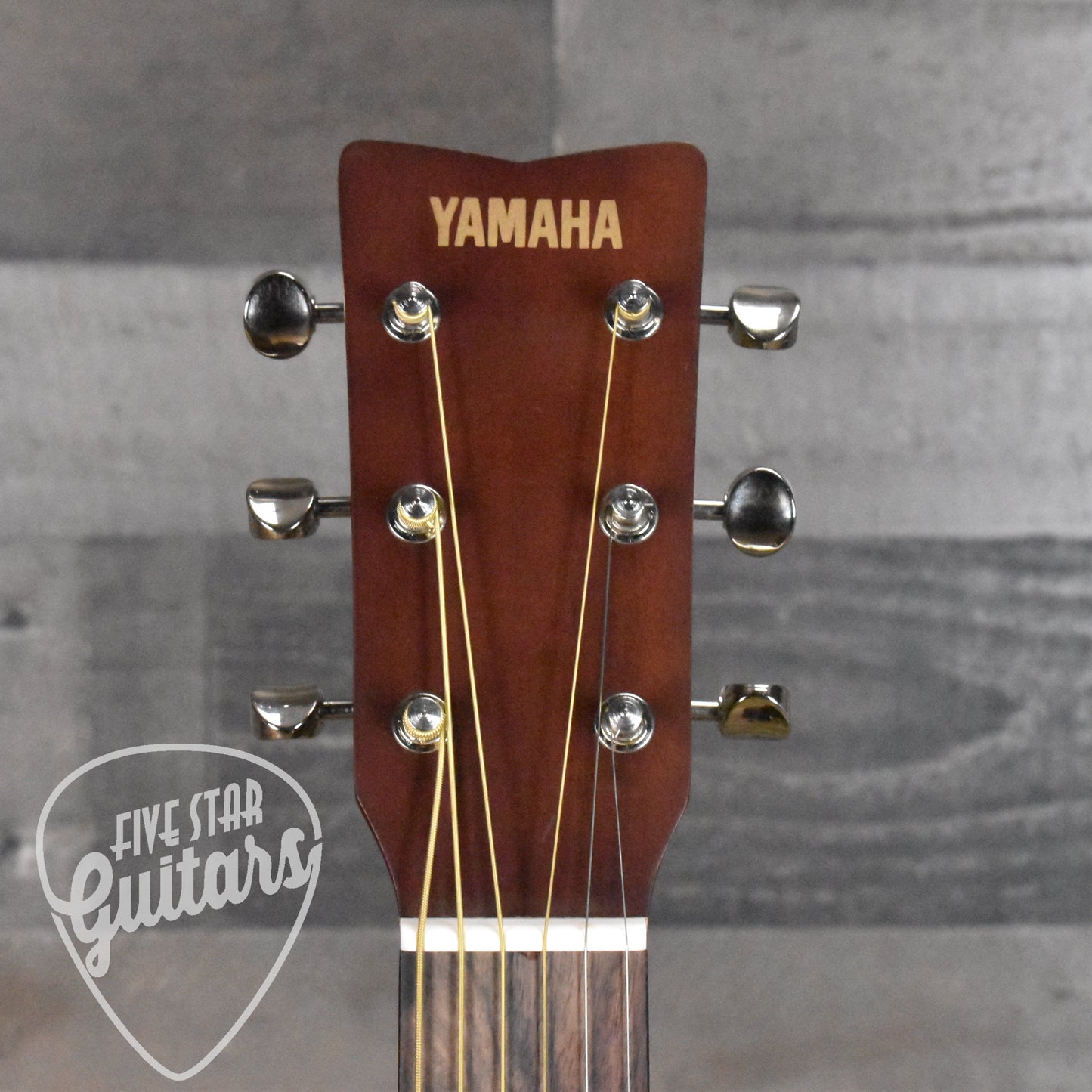 Yamaha JR2 - Tobacco Sunburst with Gig Bag