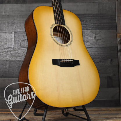 Bedell 1964 Dreadnought Adirondack Spruce/Honduran Mahogany - Special Edition with Hard Shell Case