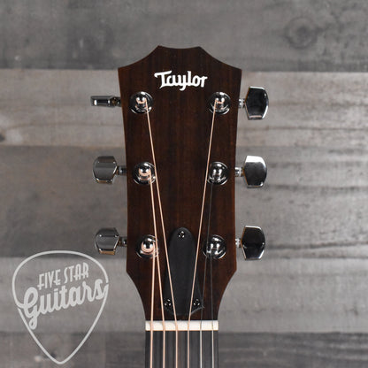 Taylor Academy 12e with Gig Bag