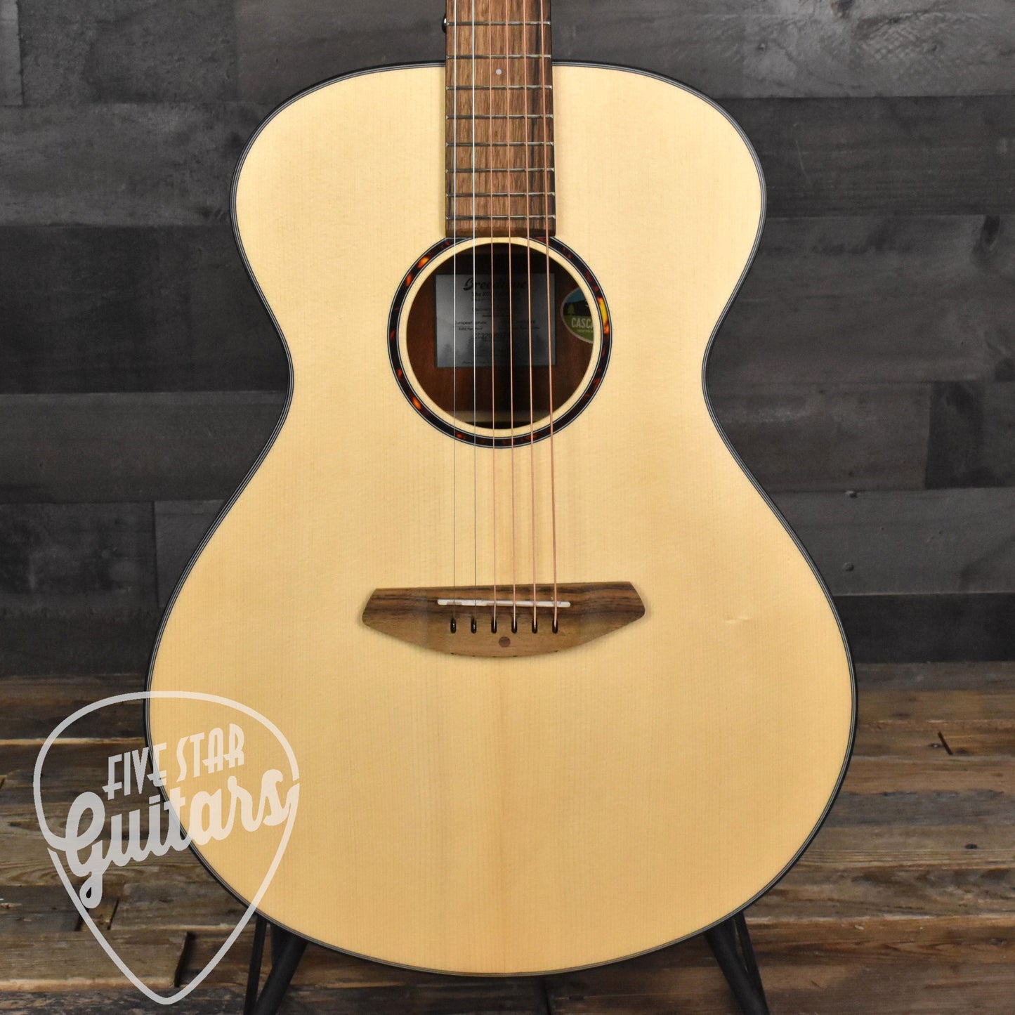 Breedlove Discovery S Concert European Spruce/African Mahogany - Left-Handed