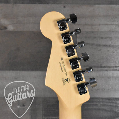 Fender Player Stratocaster Pau Ferro Fingerboard - Anniversary 2-Color Sunburst