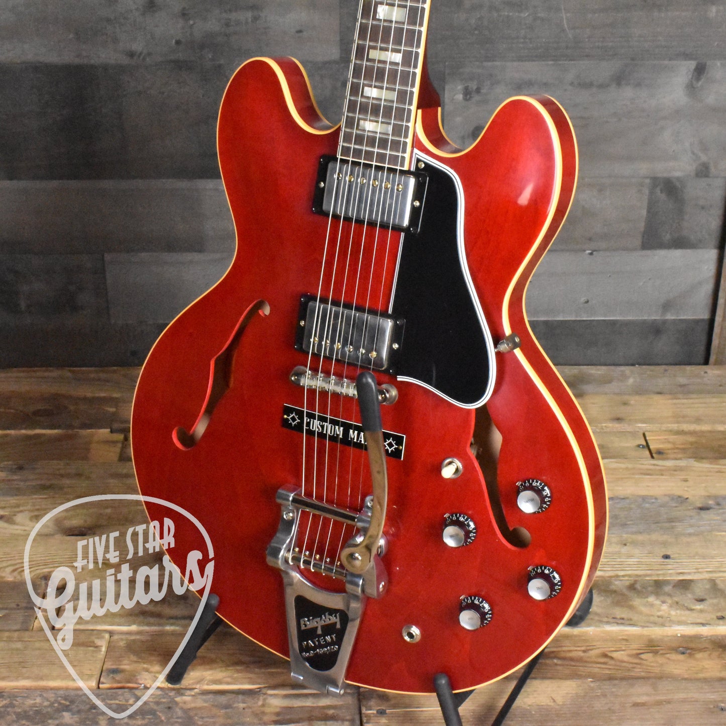 Gibson 1964 ES-335 Reissue with Bigsby - 60s Cherry VOS NH with Hard Shell Case SN: 0005