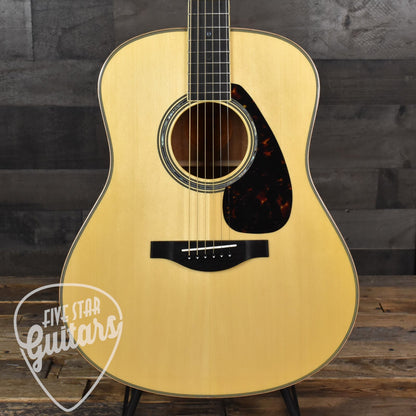 Yamaha LL16MHB Jumbo Acoustic Guitar - Natural with Gig Bag