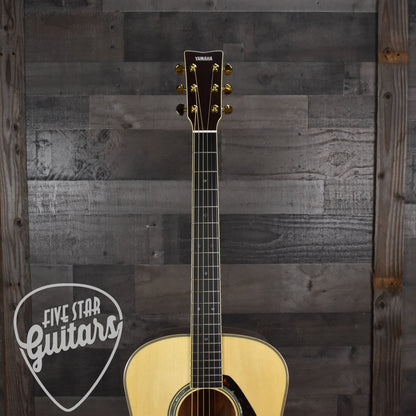 Yamaha LL16MHB Jumbo Acoustic Guitar - Natural with Gig Bag