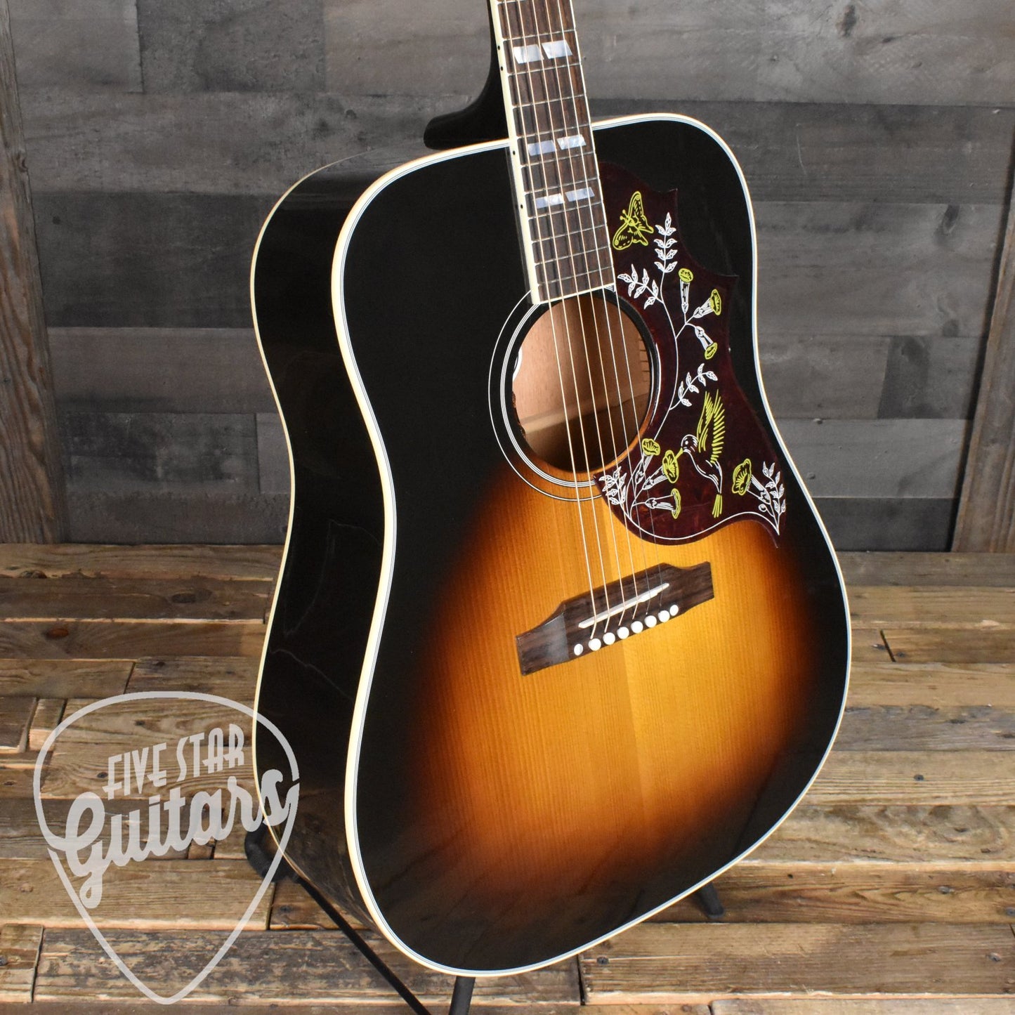 Gibson Hummingbird Standard - Vintage Sunburst with Hard Shell Case