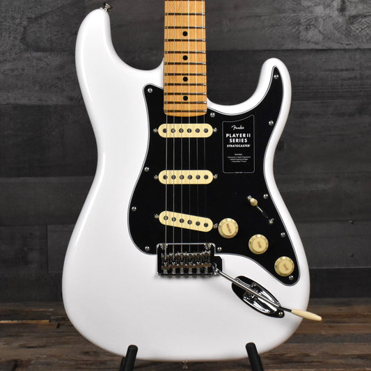 Fender Player II Stratocaster, Maple Fingerboard - Polar White