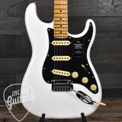 Fender Player II Stratocaster, Maple Fingerboard - Polar White