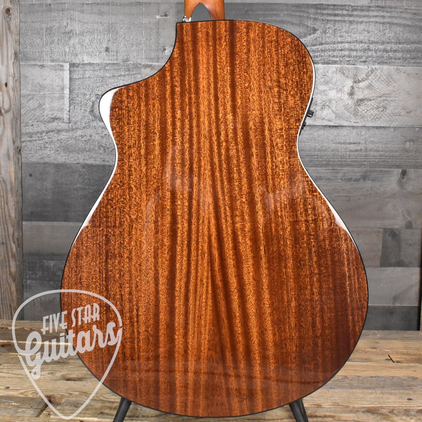 Breedlove Discovery S Concert CE 12 String European Spruce-African Mahogany - Edgeburst