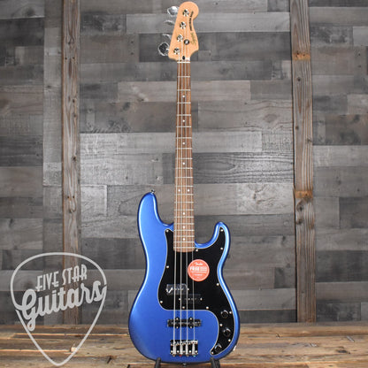 Squier Affinity PJ Bass, Laurelwood Fingerboard  - Lake Placid Blue