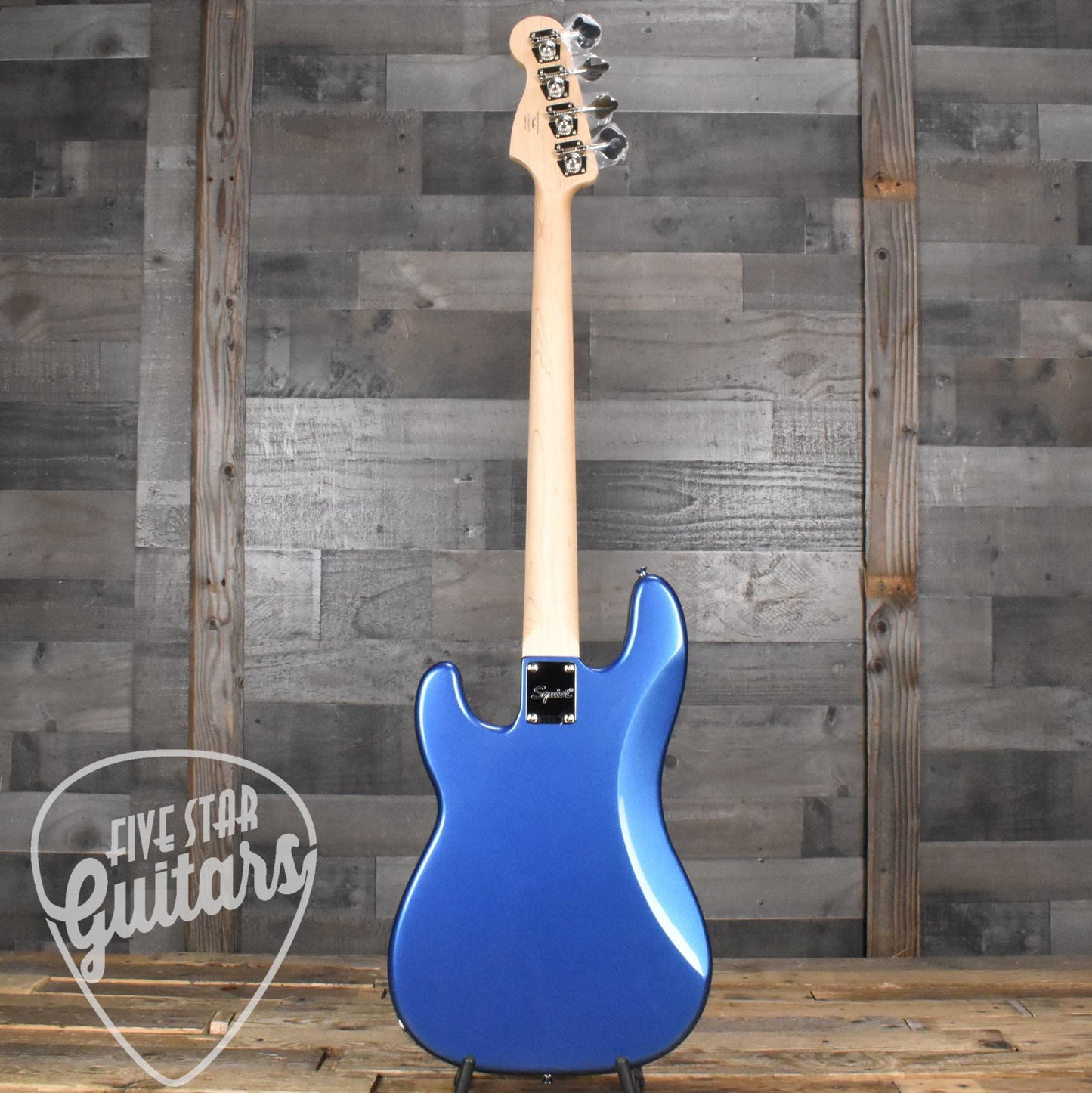 Squier Affinity PJ Bass, Laurelwood Fingerboard  - Lake Placid Blue