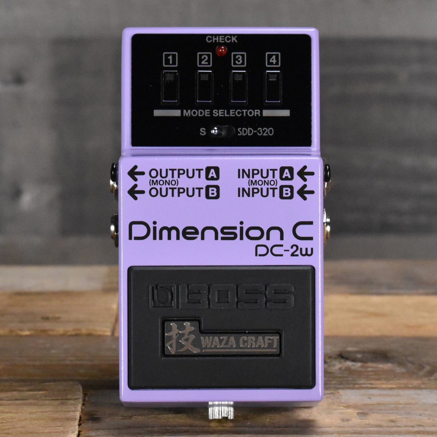 Boss DC-2W Waza Craft Dimension C