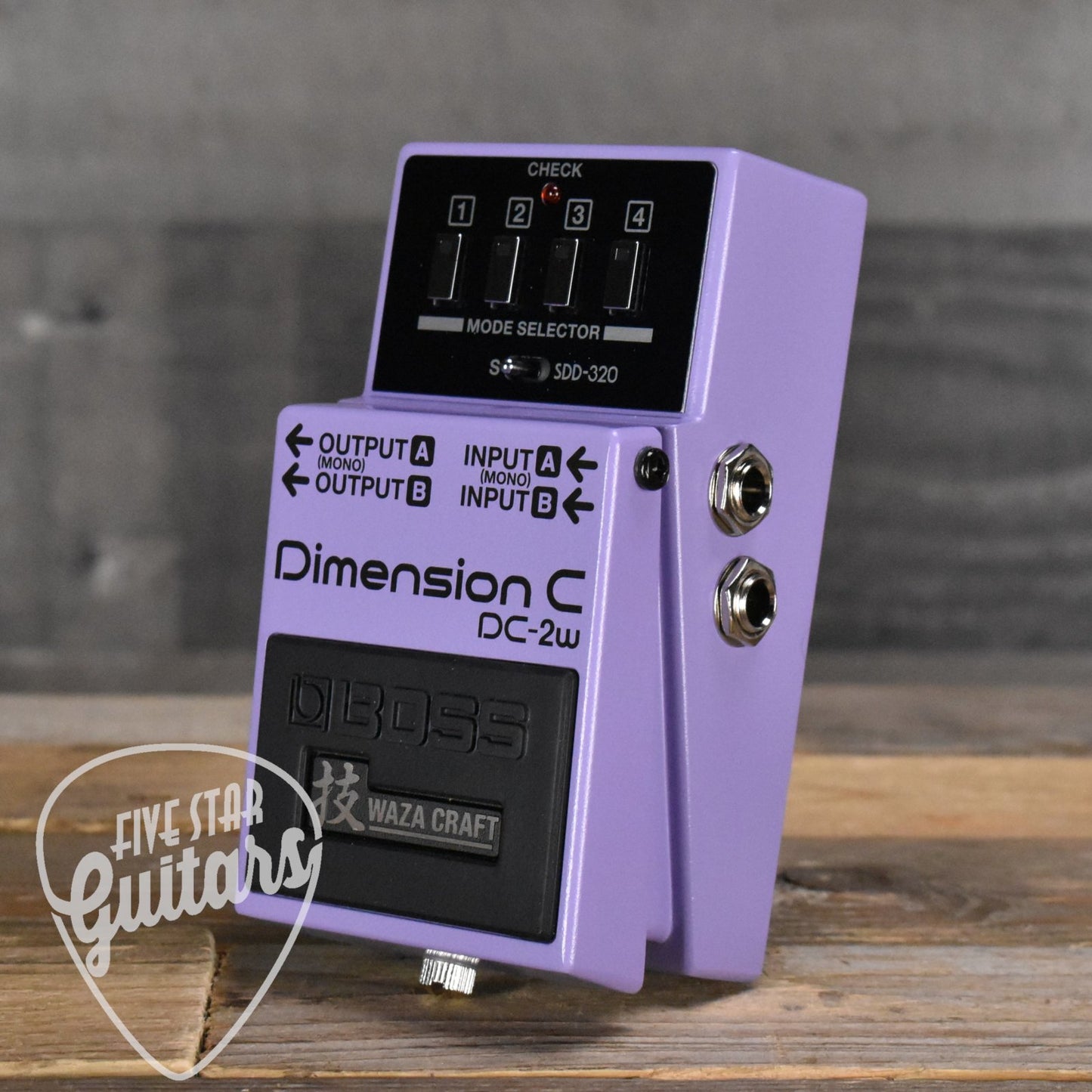 Boss DC-2W Waza Craft Dimension C