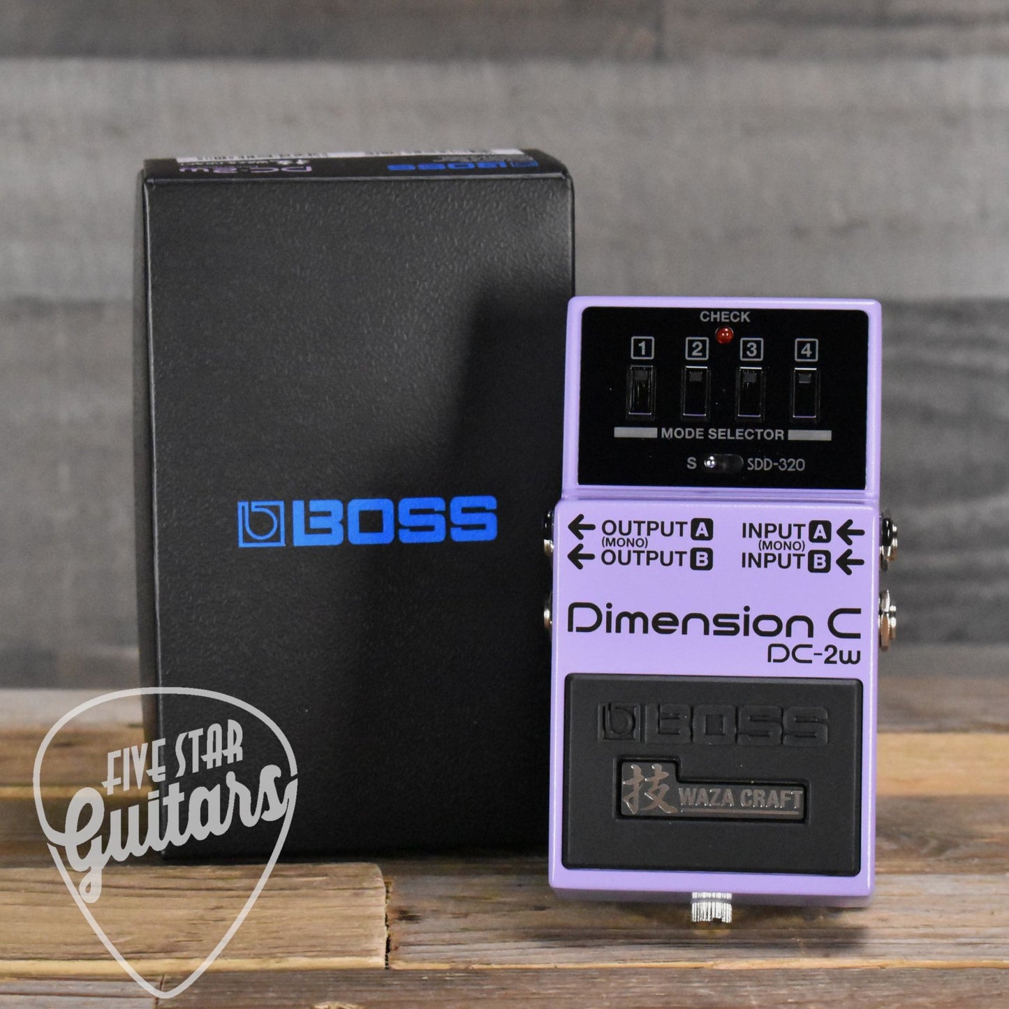 Boss DC-2W Waza Craft Dimension C