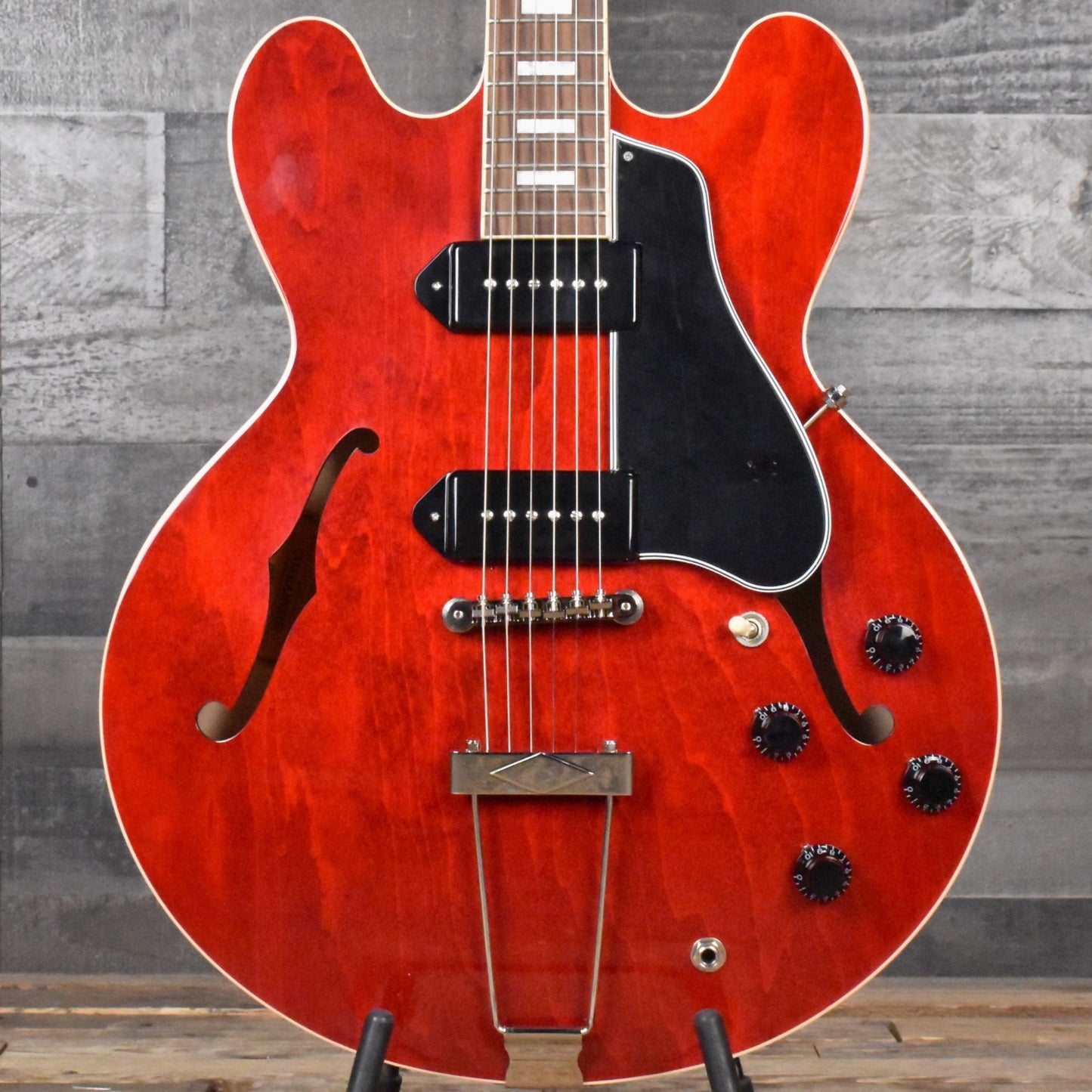 Gibson ES-330 - Sixties Cherry with Hard Shell Case