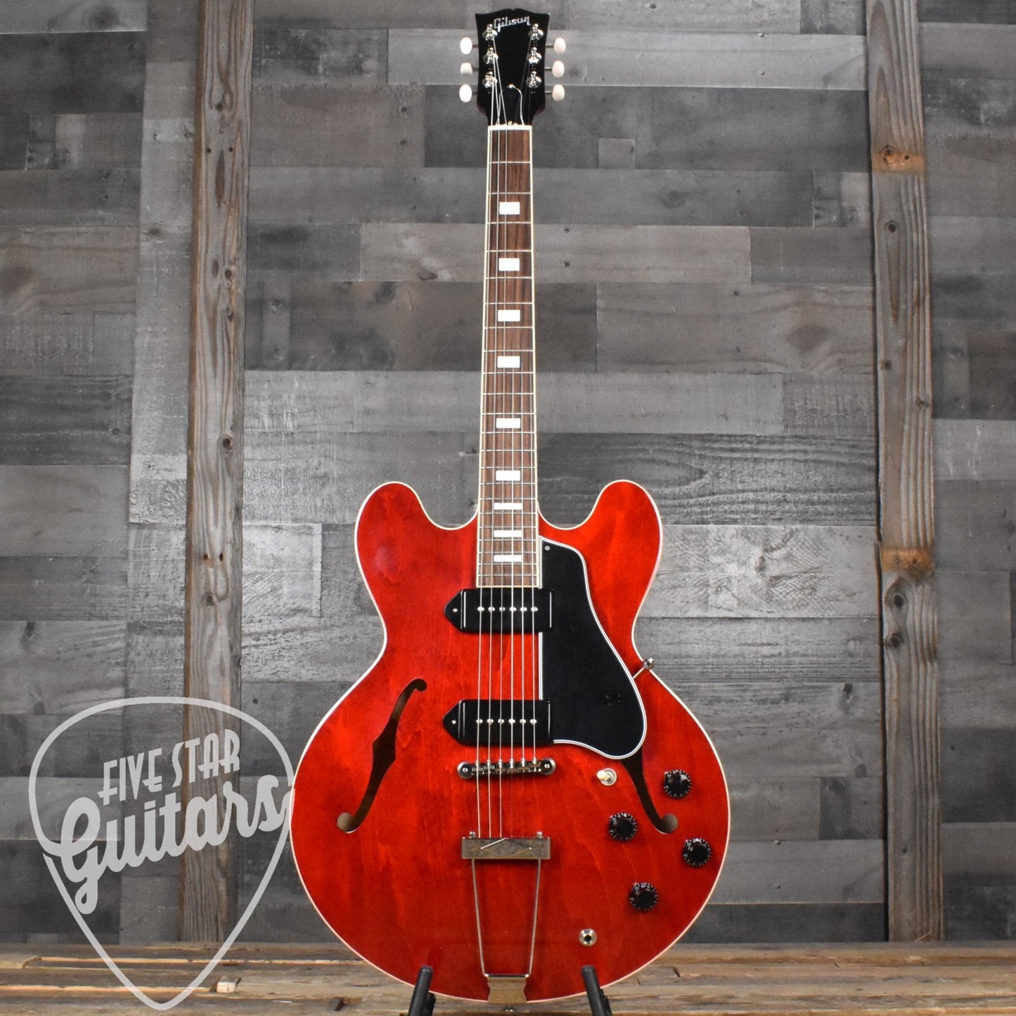 Gibson ES-330 - Sixties Cherry with Hard Shell Case