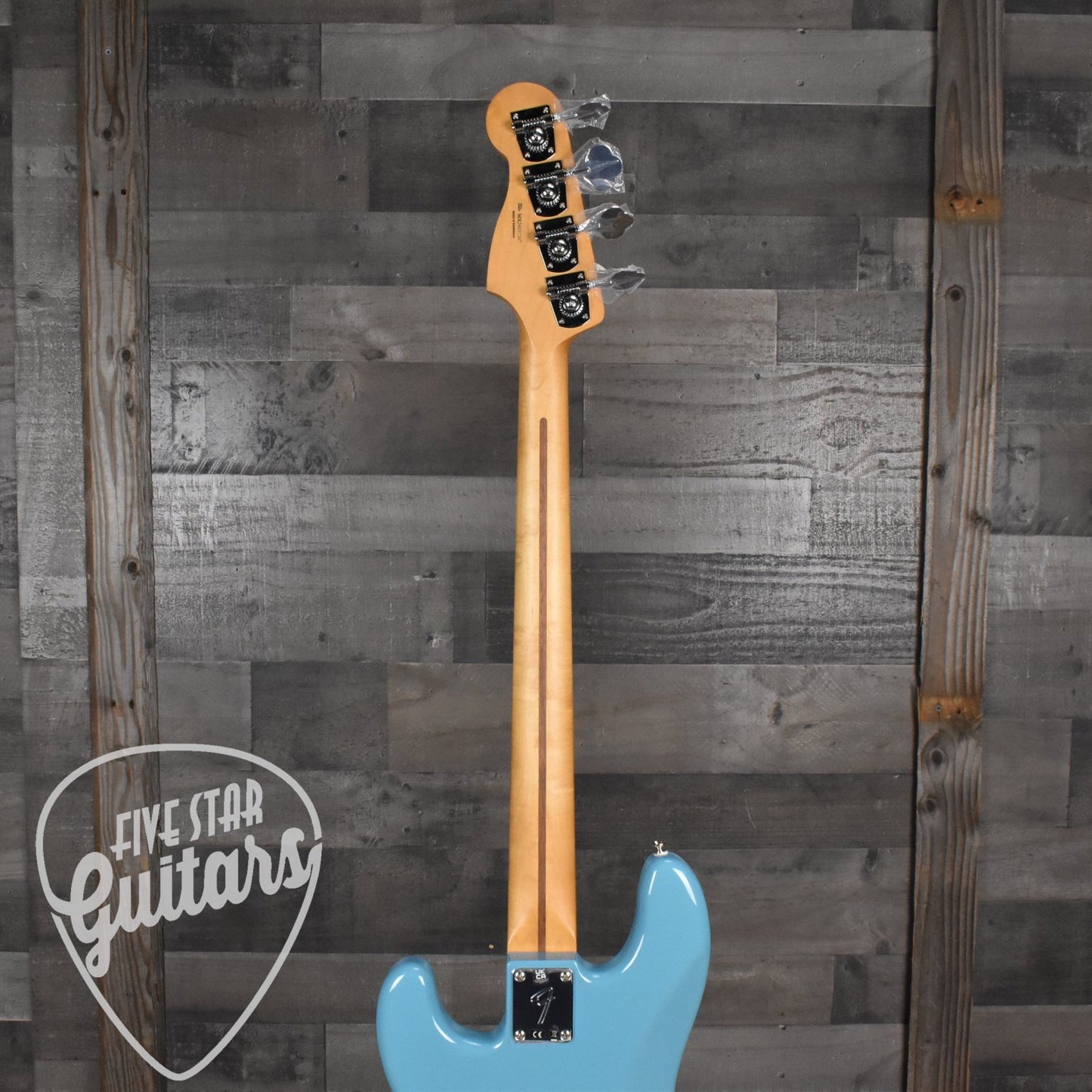 Fender Player II Precision Bass Maple Fingerboard -  Aquatone Blue