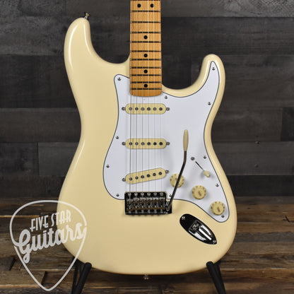 Fender Jimi Hendrix Stratocaster Maple Neck - Olympic White with Gig Bag