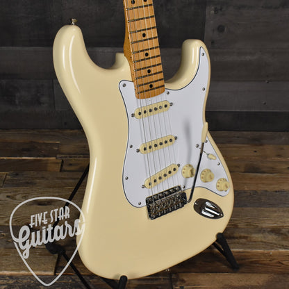 Fender Jimi Hendrix Stratocaster Maple Neck - Olympic White with Gig Bag