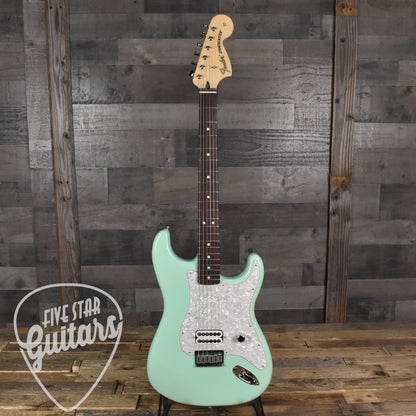 Fender LTD Tom DeLonge Stratocaster - Surf Green with Deluxe Gig Bag