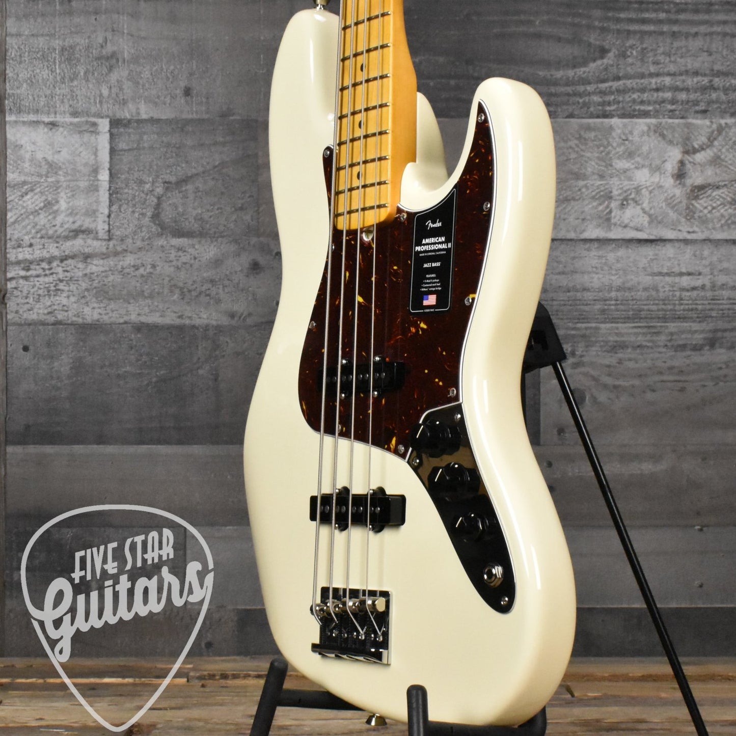 Fender American Professional II Jazz Bass Maple - Olympic White with Hard Shell Case