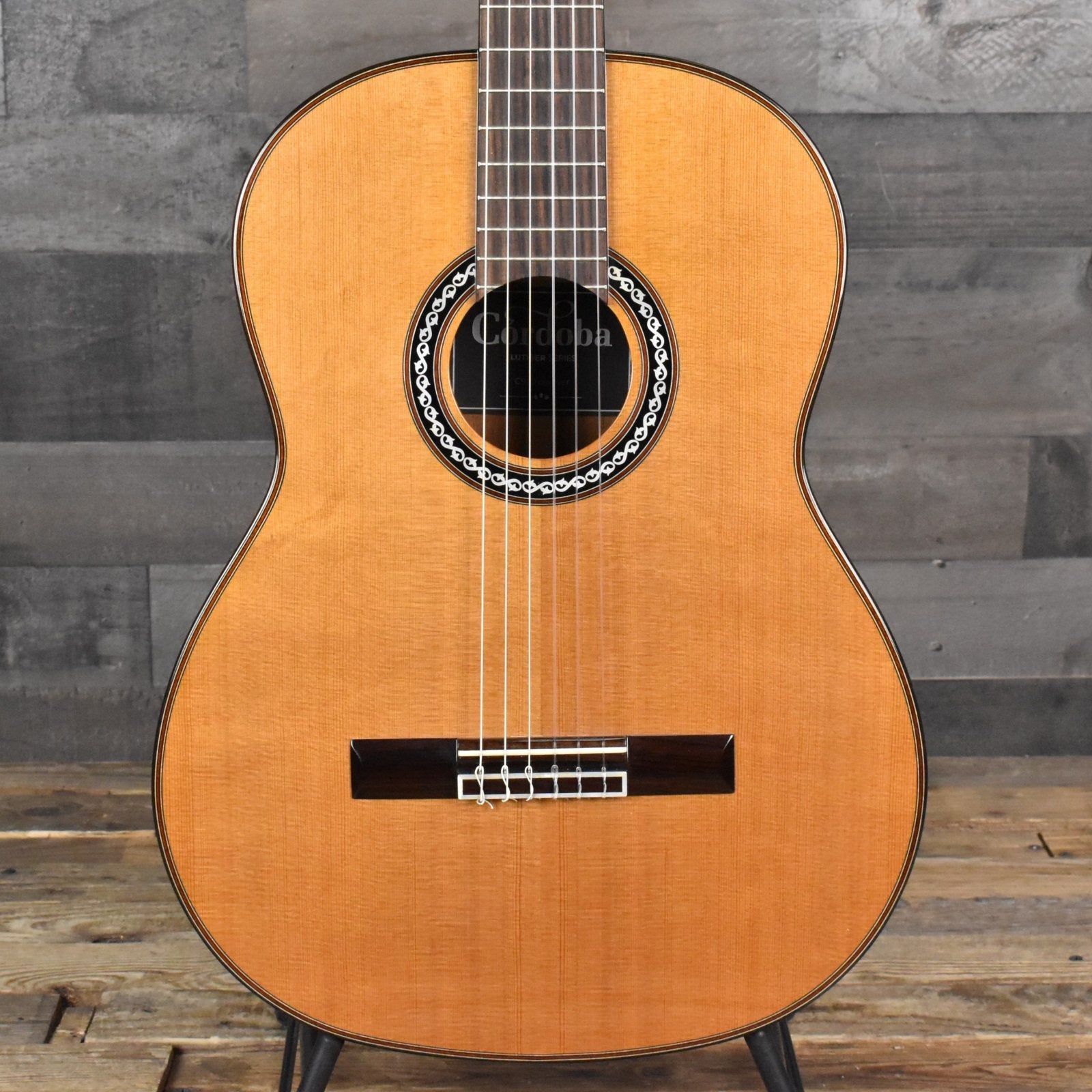 Taylor 326e deals baritone