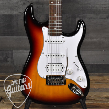 Squier Affinity Series Stratocaster Junior HSS, Laurel Fingerboard, White Pickguard - 3-Color Sunburst