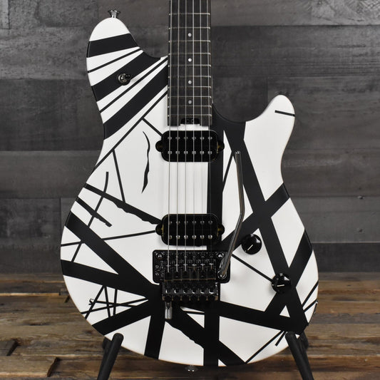 EVH Striped Series Wolfgang - Black and White with Gig Bag