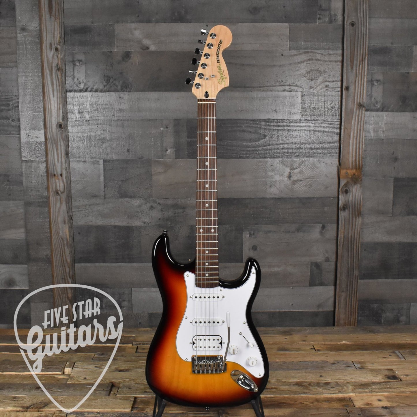 Squier Affinity Series Stratocaster Junior HSS, Laurel Fingerboard, White Pickguard - 3-Color Sunburst