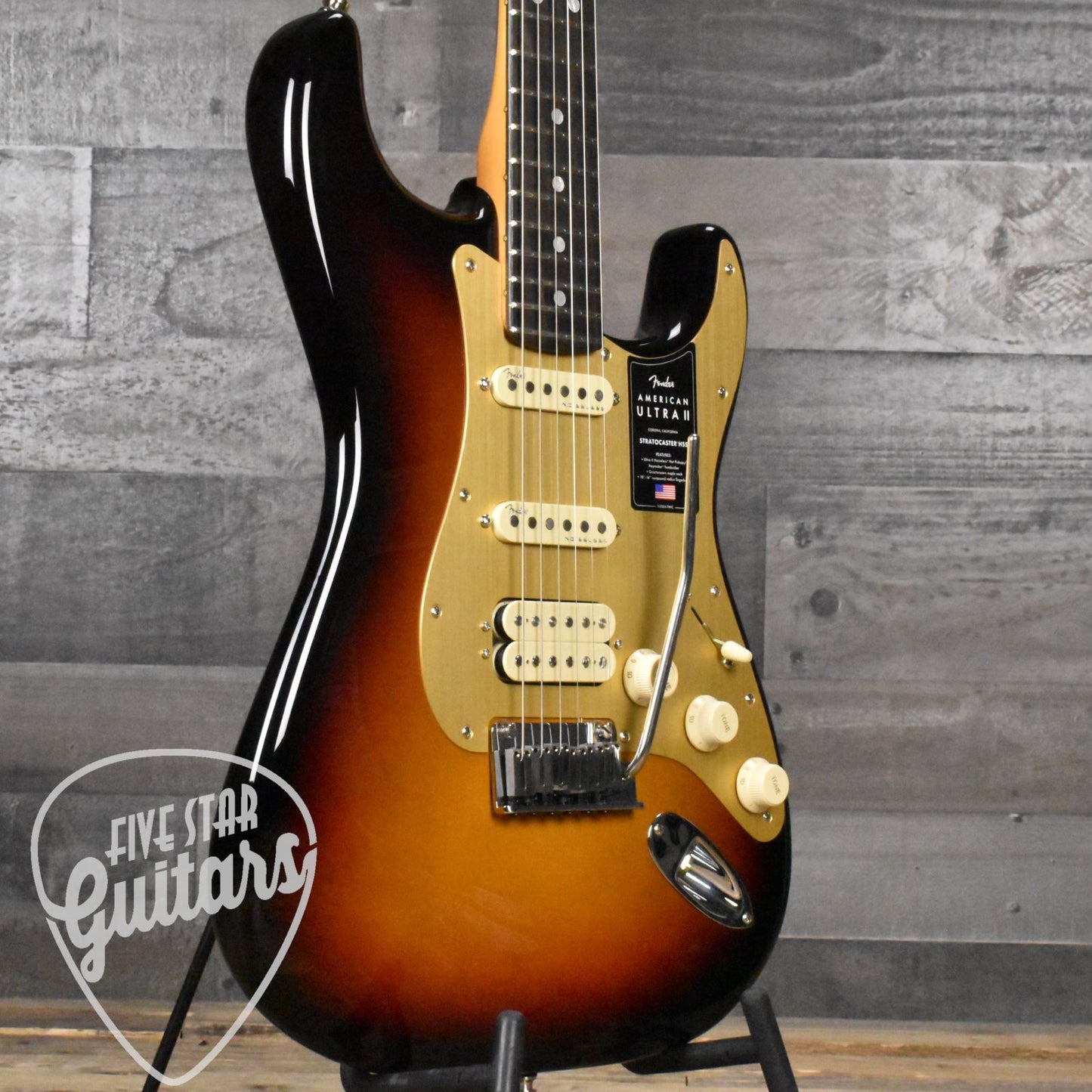 Fender American Ultra II Stratocaster HSS, Ebony Fingerboard - Ultraburst with Deluxe Molded Case