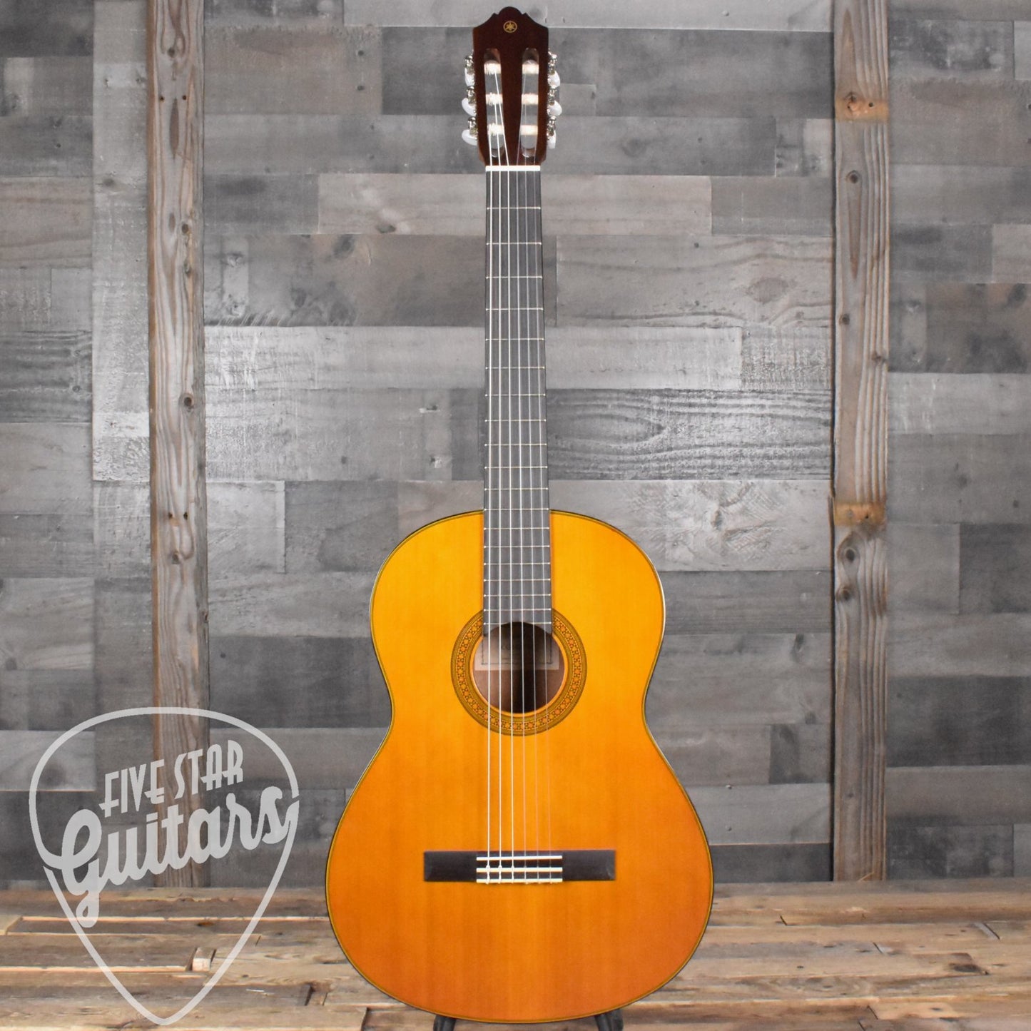 Yamaha CG142CH Nylon String Classical Acoustic Guitar - Natural