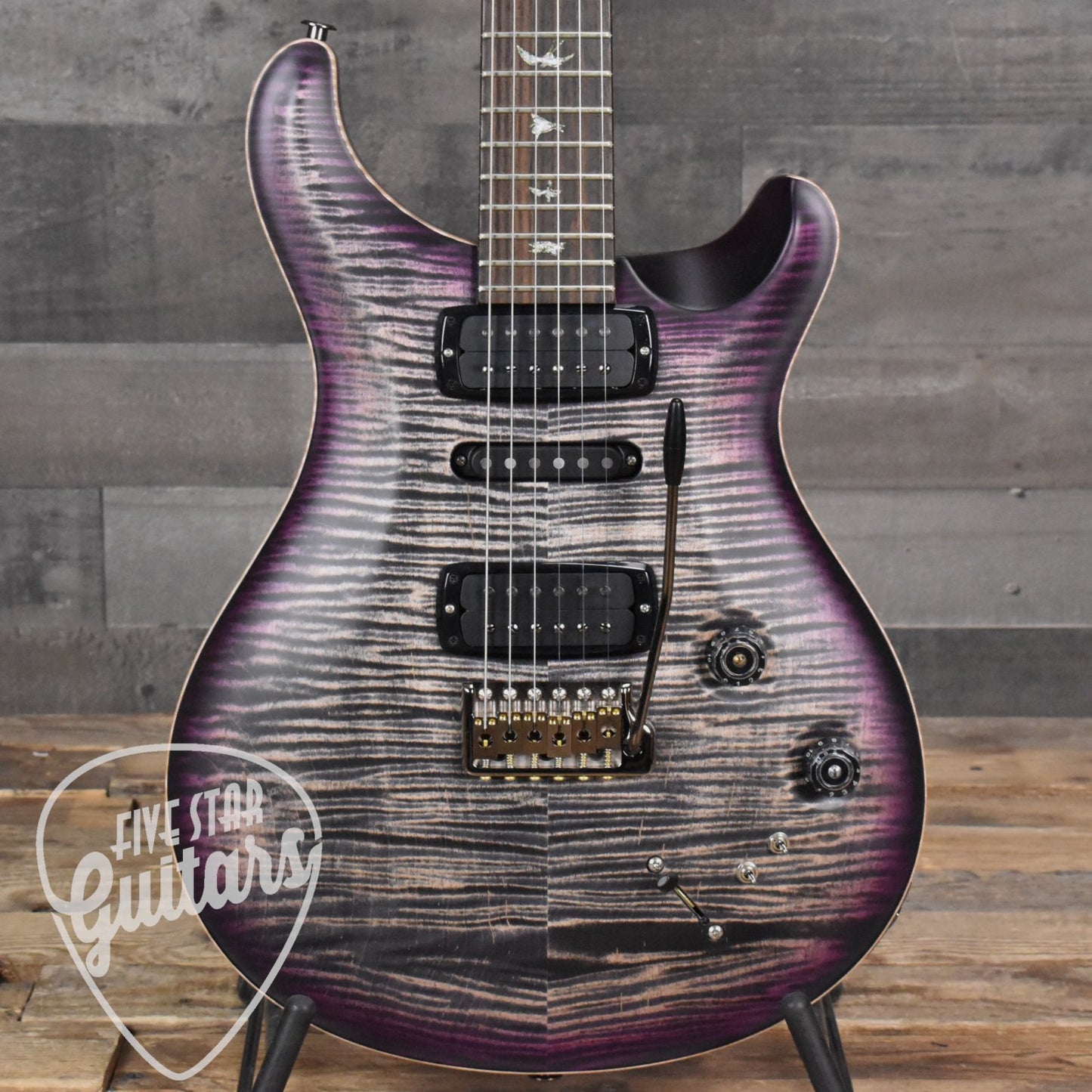 Paul Reed Smith Modern Eagle V - Wood Library - Charcoal Purple Burst with Hard Shell Case